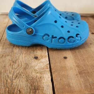 Kids Crocs size J1 Blue